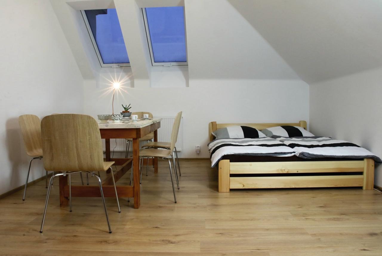 Apartmány za sakurou Hodonín Exterior foto