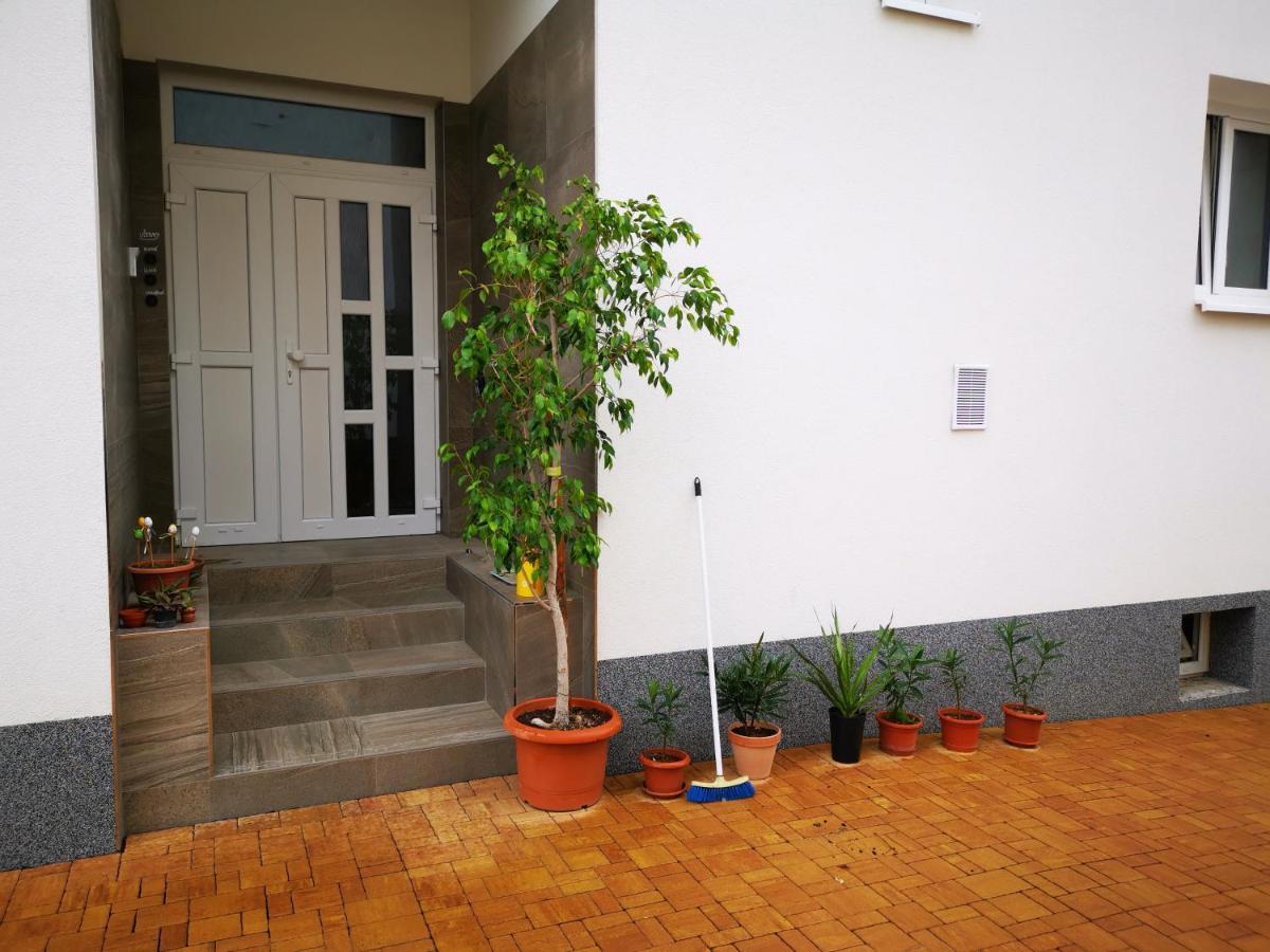 Apartmány za sakurou Hodonín Exterior foto